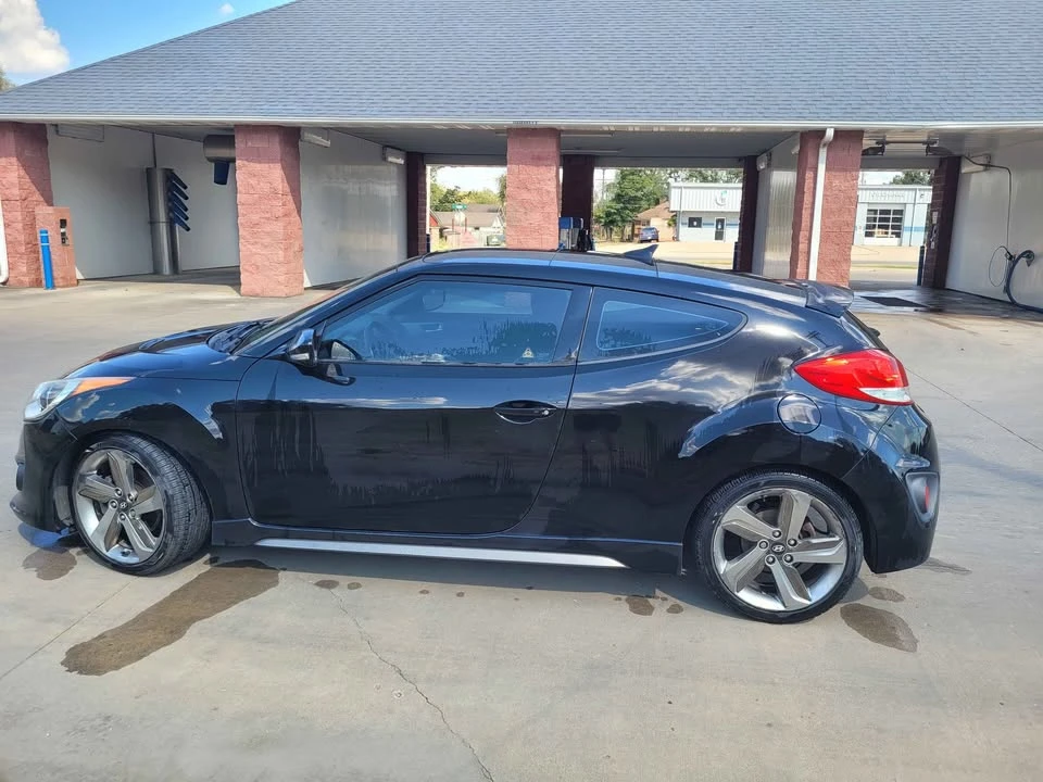2015 Hyundai Veloster - Image 6 of 14
