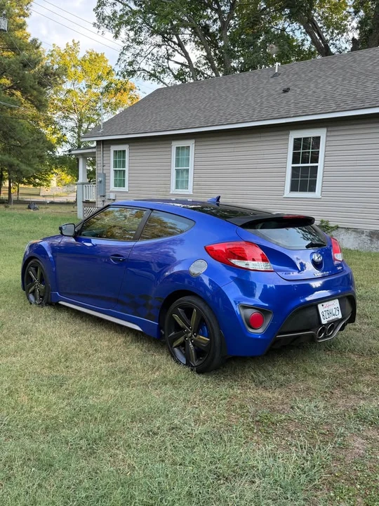 2015 Hyundai Veloster - Image 8 of 20