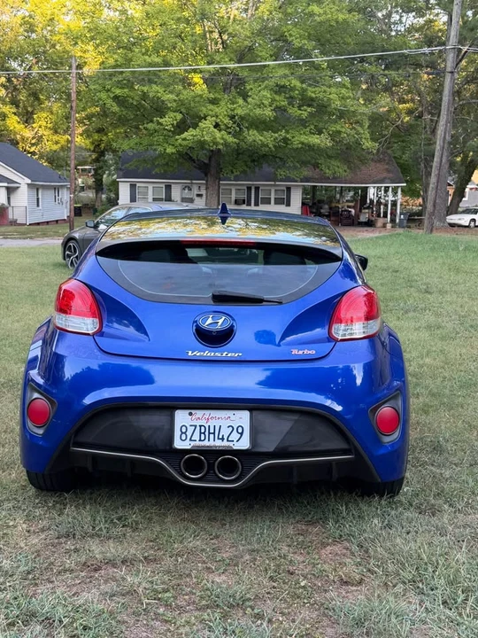 2015 Hyundai Veloster - Image 6 of 20