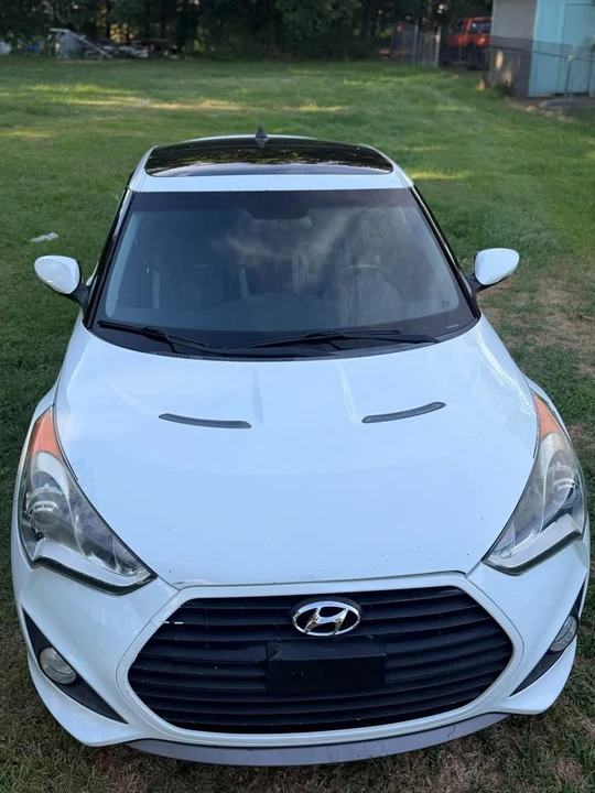 2015 Hyundai Veloster - Image 3 of 13