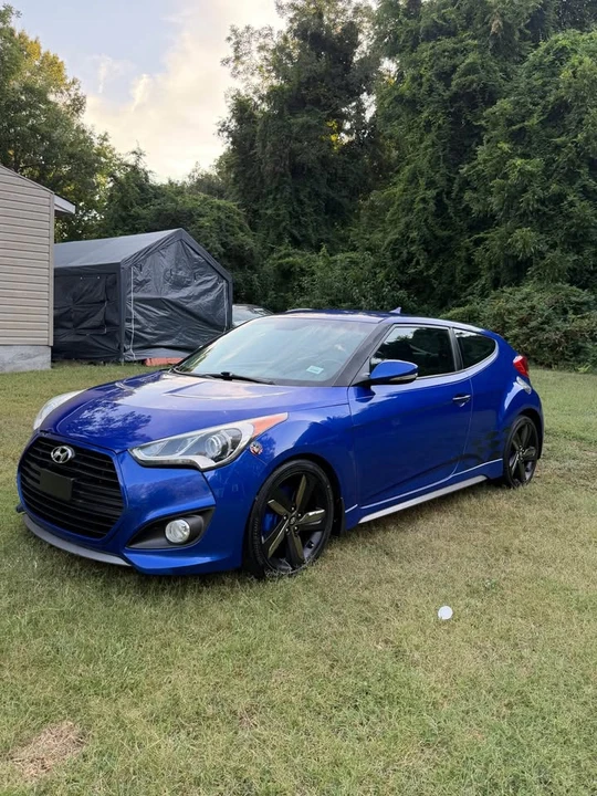 2015 Hyundai Veloster - Image 10 of 20