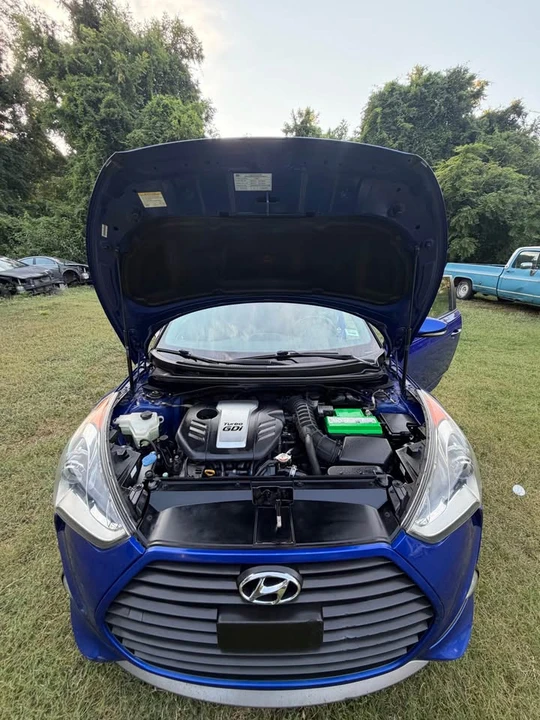 2015 Hyundai Veloster - Image 20 of 20