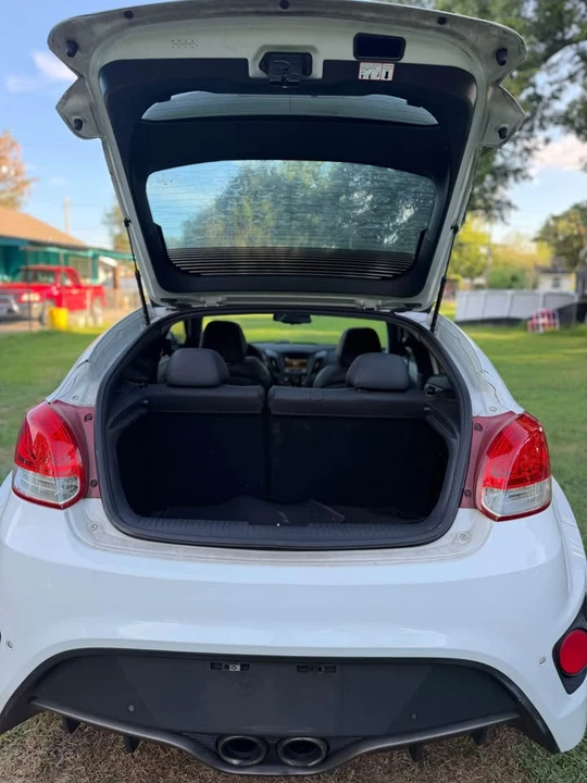2015 Hyundai Veloster - Image 13 of 13