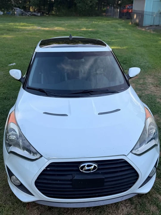2015 Hyundai Veloster - Image 3 of 13