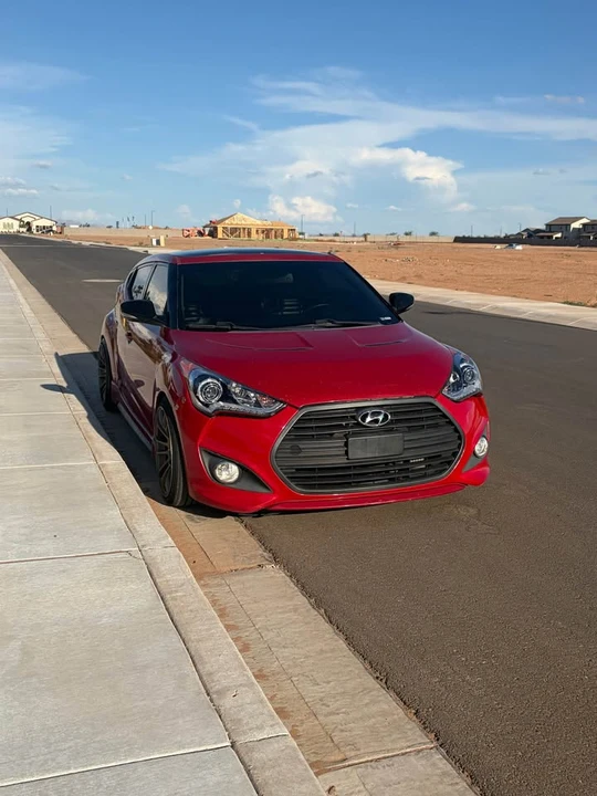 2015 Hyundai Veloster - Image 2 of 6