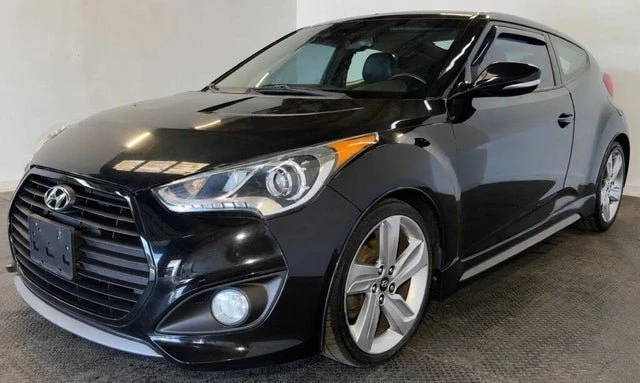 2015 Hyundai Veloster - Image 2 of 16