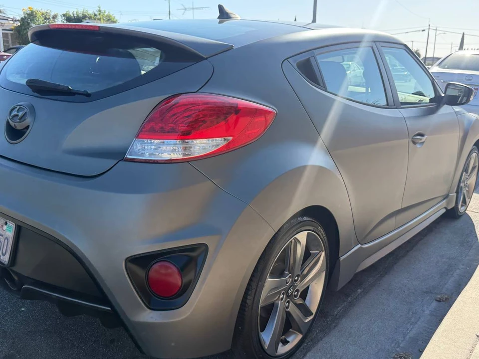 2015 Hyundai Veloster - Image 5 of 17