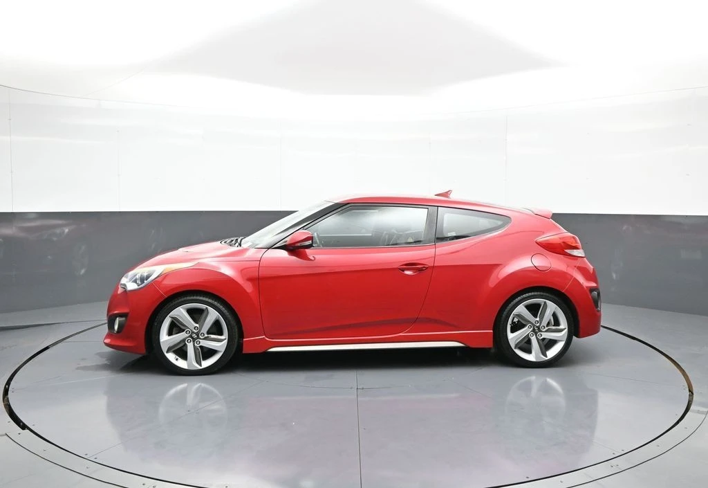 2015 Hyundai Veloster - Image 9 of 31