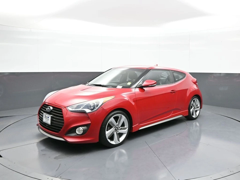 2015 Hyundai Veloster - Image 10 of 31