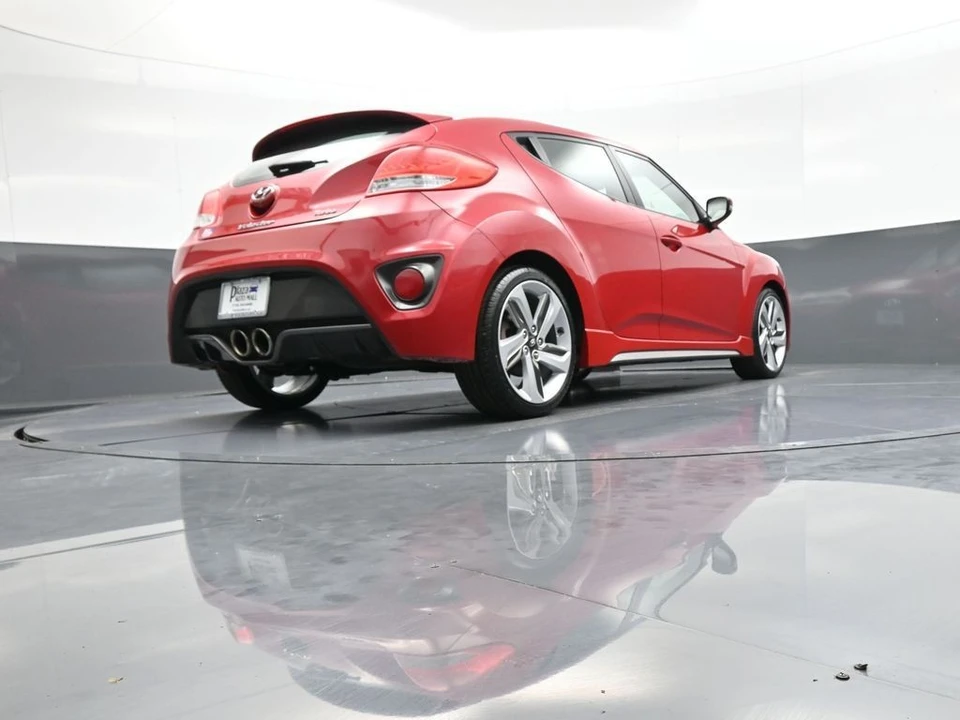 2015 Hyundai Veloster - Image 29 of 31
