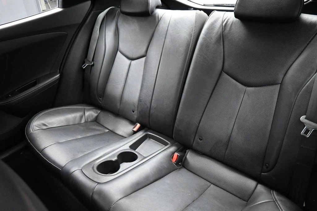 2015 Hyundai Veloster - Image 21 of 31