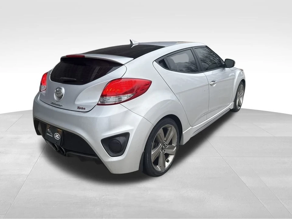 2015 Hyundai Veloster - Image 7 of 12
