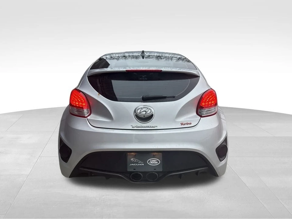 2015 Hyundai Veloster - Image 8 of 12