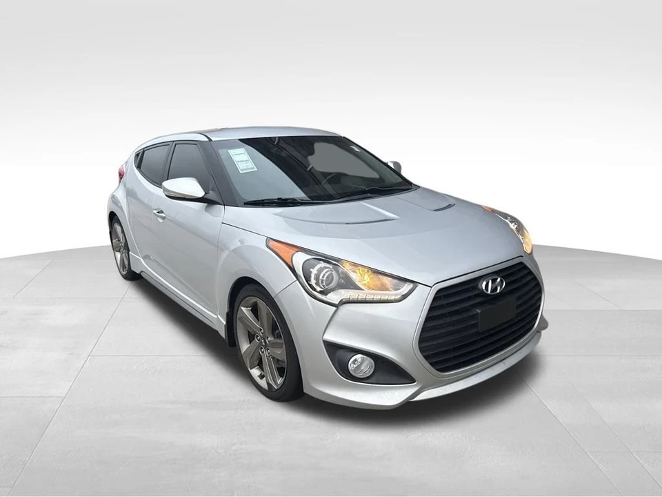 2015 Hyundai Veloster - Image 6 of 12