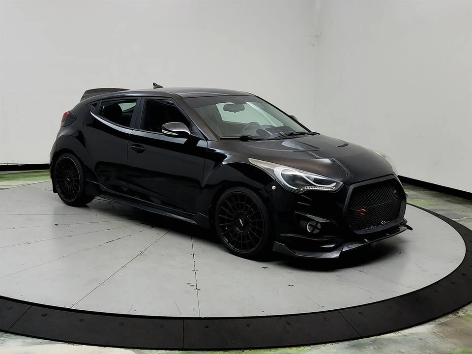 2015 Hyundai Veloster - Image 3 of 31
