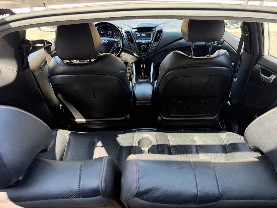 2015 Hyundai Veloster - Image 7 of 14