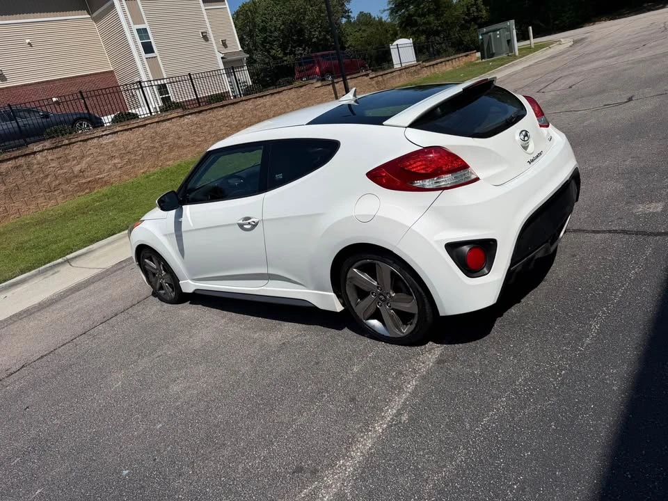 2015 Hyundai Veloster - Image 3 of 14