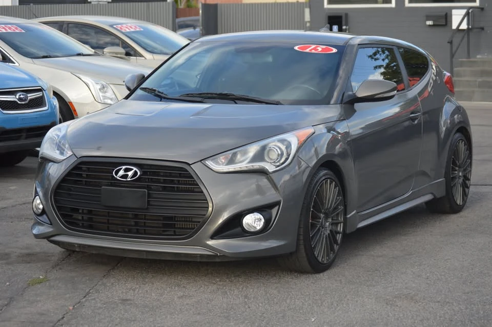 2015 Hyundai Veloster - Image 5 of 17
