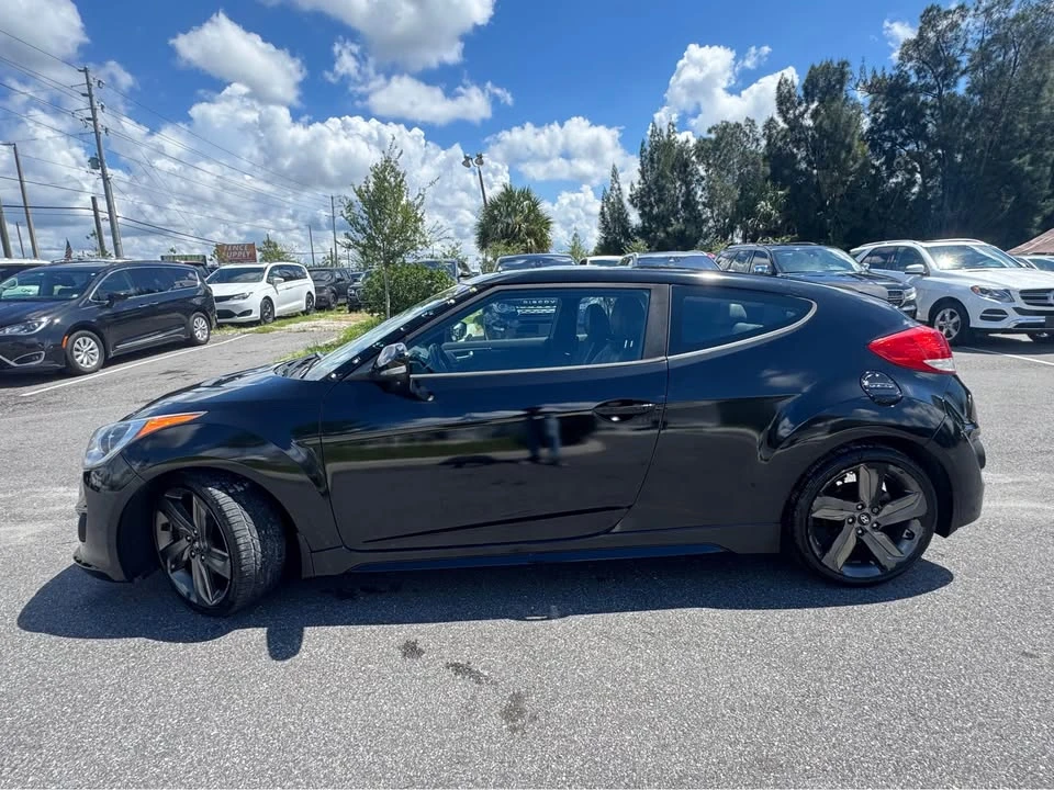 2015 Hyundai Veloster - Image 8 of 14