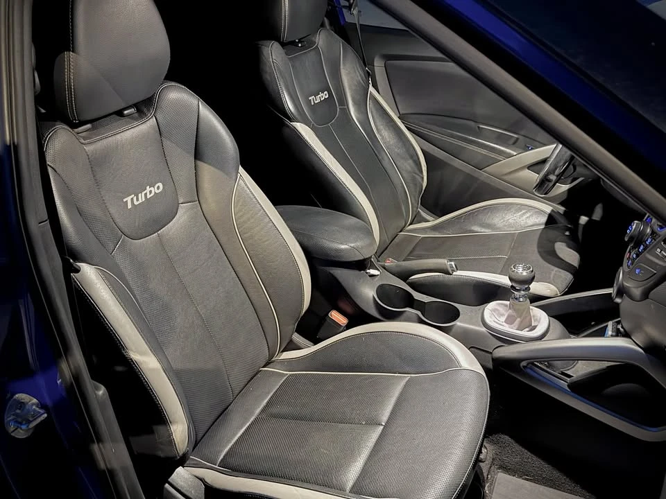2015 Hyundai Veloster - Image 5 of 11
