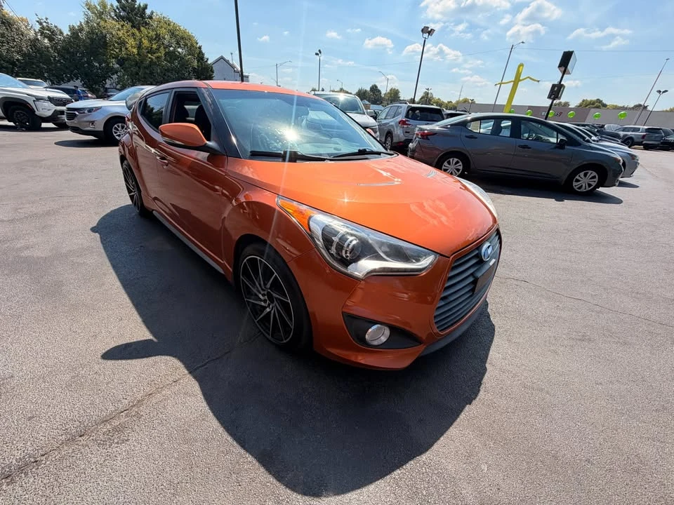 2015 Hyundai Veloster - Image 9 of 10