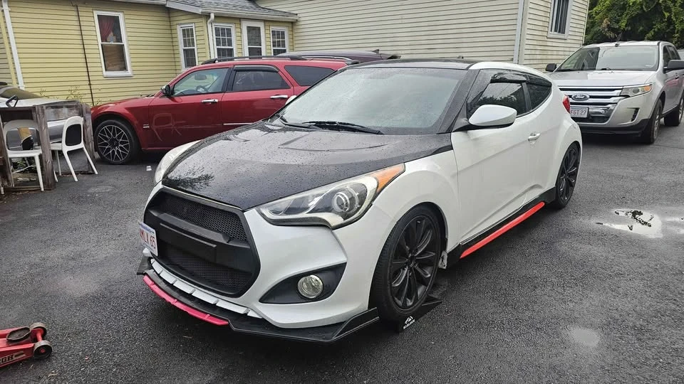 2015 Hyundai Veloster - Image 18 of 20