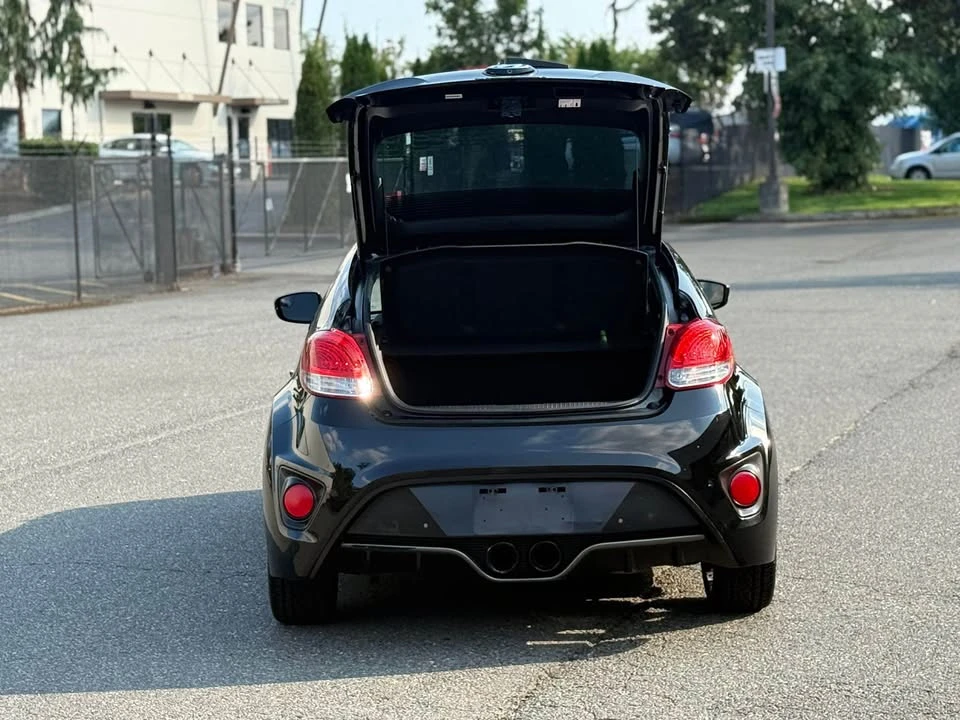 2015 Hyundai Veloster - Image 9 of 15
