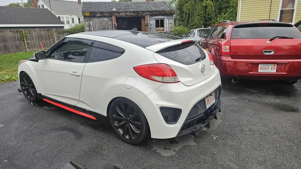 2015 Hyundai Veloster - Image 19 of 20