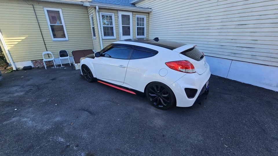 2015 Hyundai Veloster - Image 6 of 20