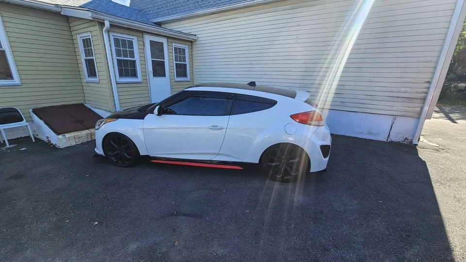 2015 Hyundai Veloster - Image 7 of 20