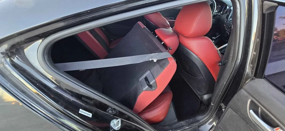 2015 Hyundai Veloster - Image 11 of 18