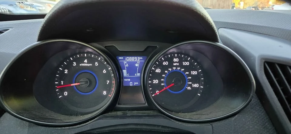 2015 Hyundai Veloster - Image 17 of 18