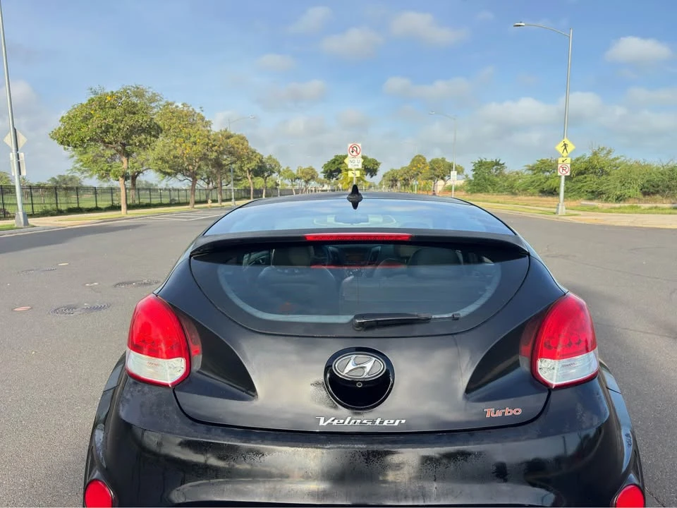 2015 Hyundai Veloster - Image 6 of 19