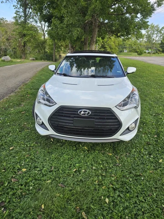 2015 Hyundai Veloster - Image 4 of 20