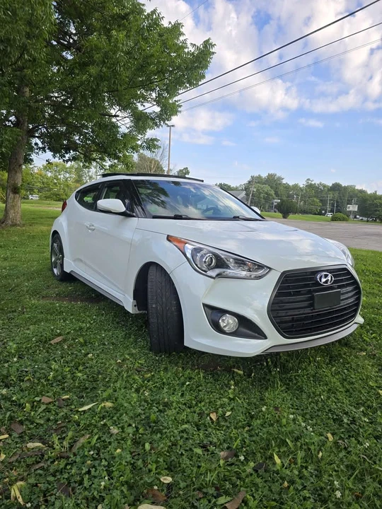 2015 Hyundai Veloster - Image 3 of 20