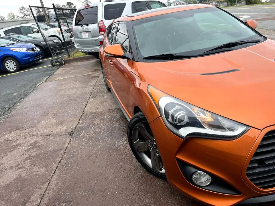 2015 Hyundai Veloster - Image 4 of 19