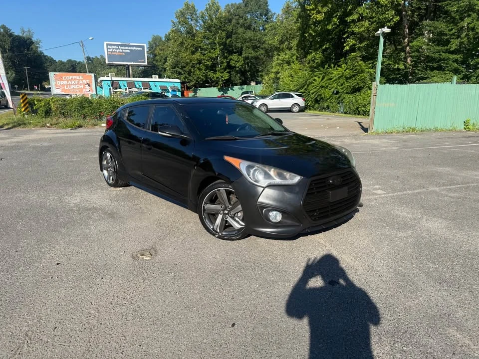 2015 Hyundai Veloster - Image 5 of 10