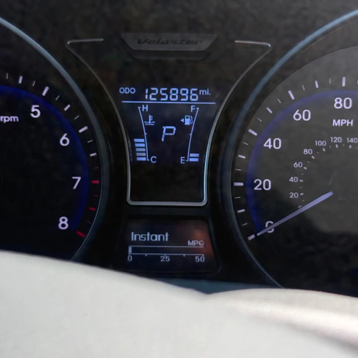 2015 Hyundai Veloster - Image 7 of 10