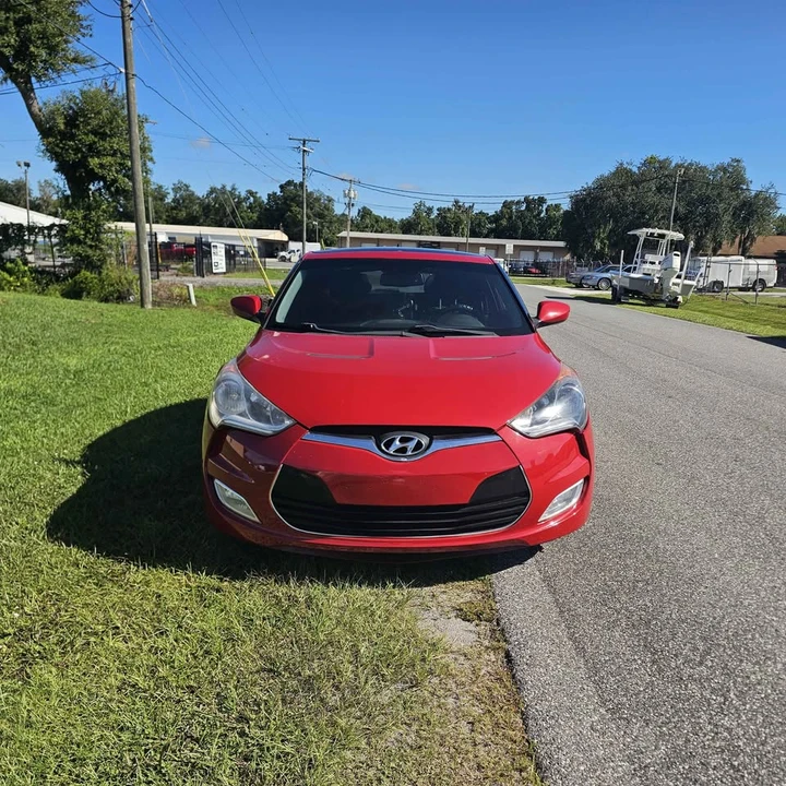 2015 Hyundai Veloster - Image 3 of 15