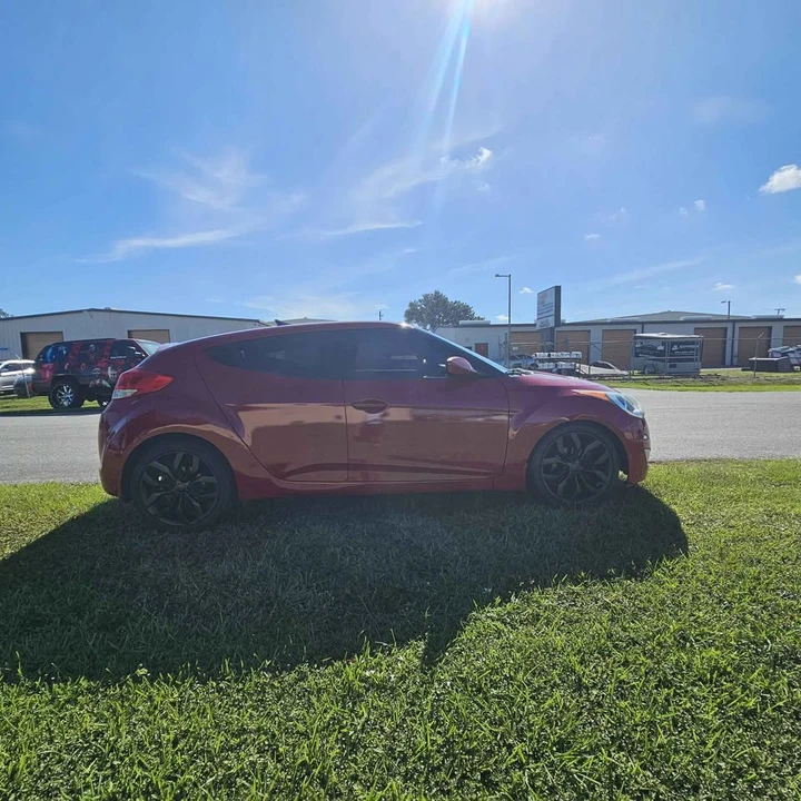 2015 Hyundai Veloster - Image 5 of 15