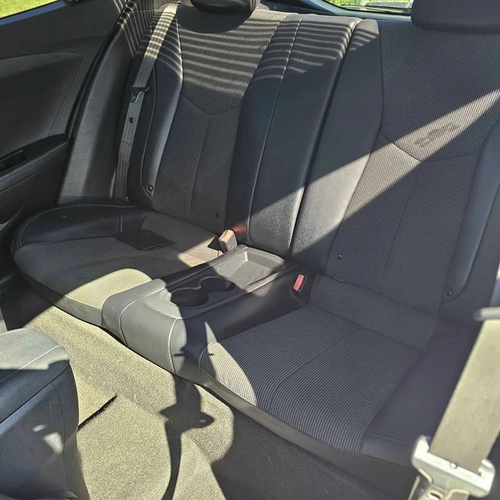 2015 Hyundai Veloster - Image 12 of 15