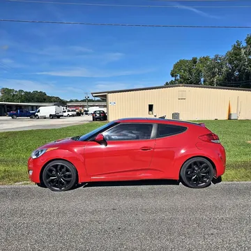 2015 Hyundai Veloster Value Edition Coupe 3D