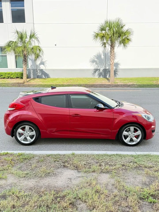 2015 Hyundai Veloster - Image 4 of 14