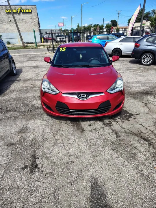 2015 Hyundai Veloster - Image 2 of 9