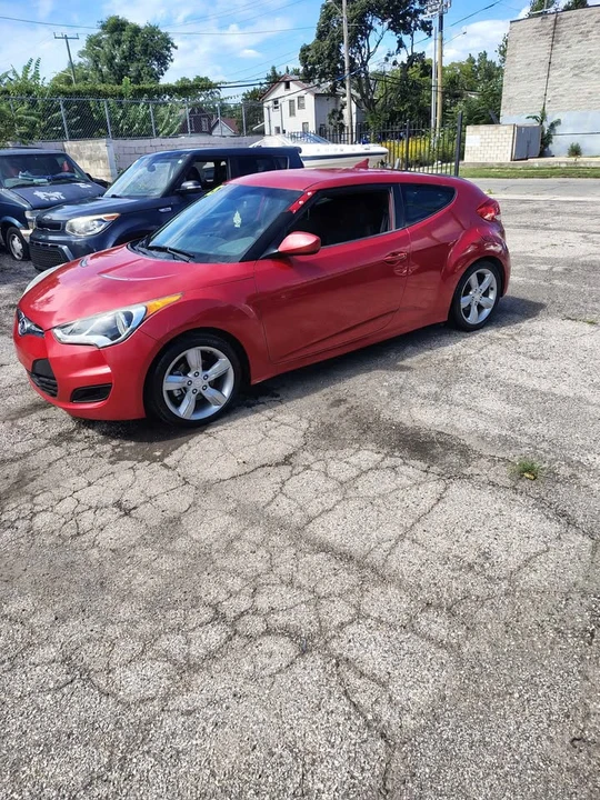2015 Hyundai Veloster - Image 3 of 9