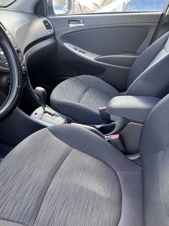 2015 Hyundai Accent - Image 11 of 11
