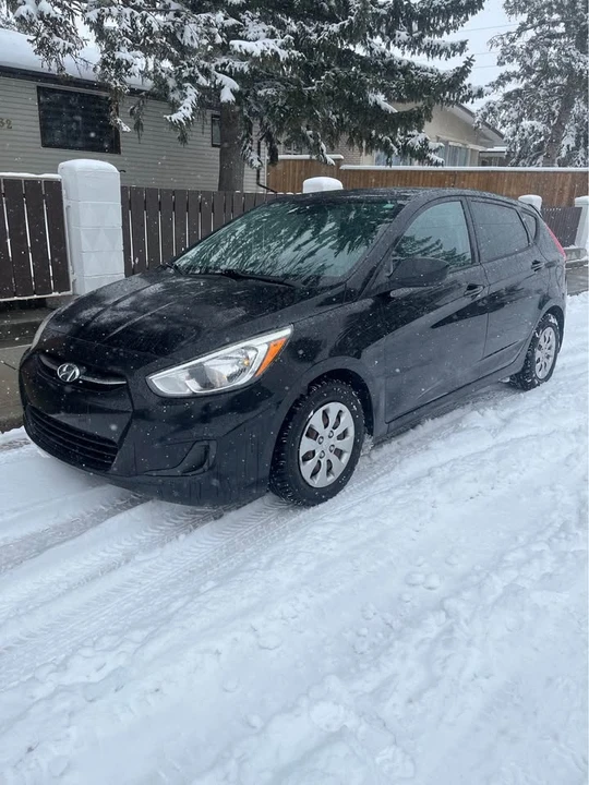 2015 Hyundai Accent - Image 4 of 6
