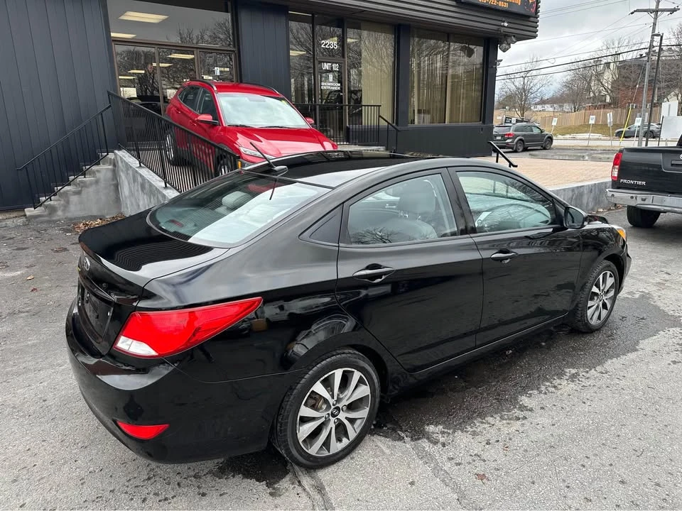 2015 Hyundai Accent - Image 7 of 15