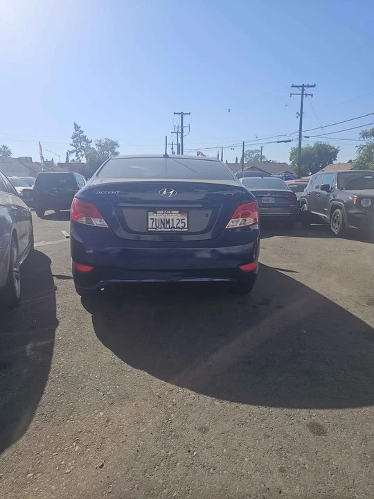 2015 Hyundai Accent - Image 3 of 9