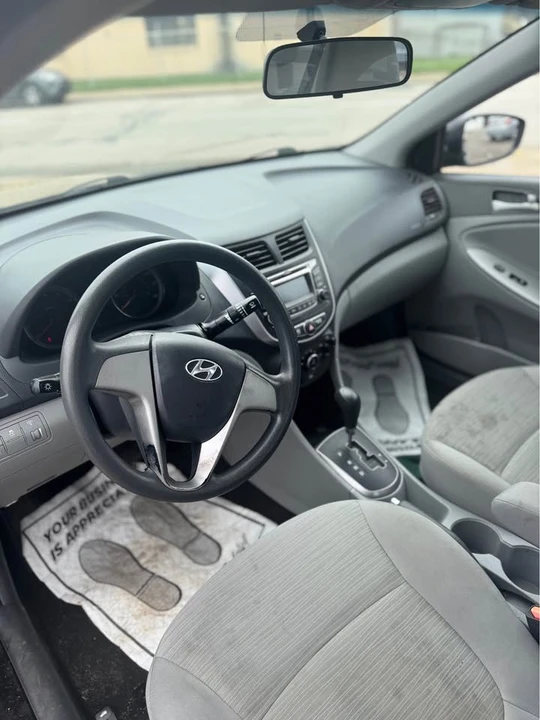 2015 Hyundai Accent - Image 10 of 11